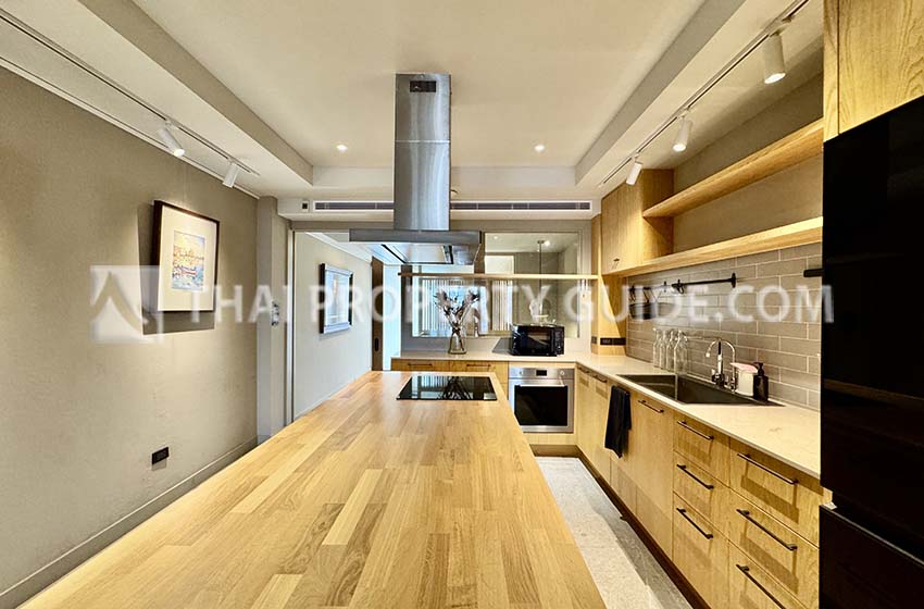 Apartment in Phaholyothin 